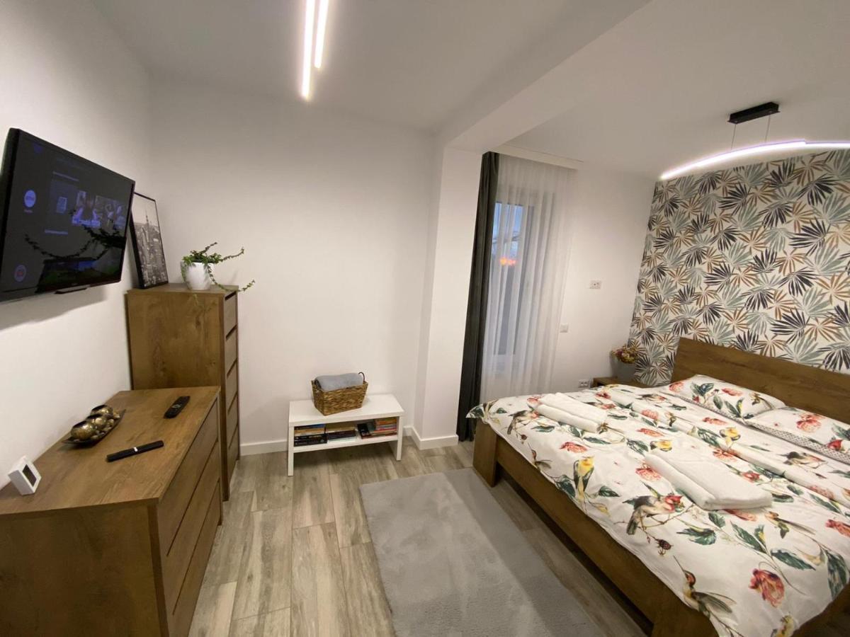 Lora Studio Διαμέρισμα Σουκεάβα Εξωτερικό φωτογραφία