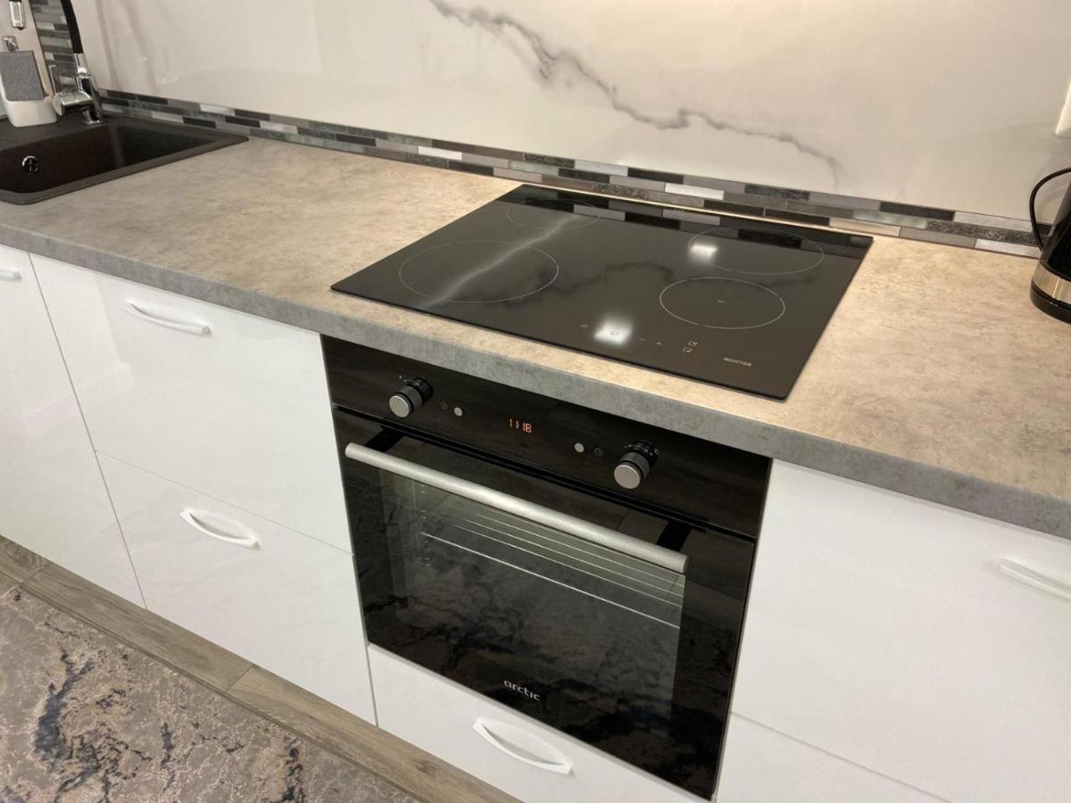 Lora Studio Διαμέρισμα Σουκεάβα Εξωτερικό φωτογραφία